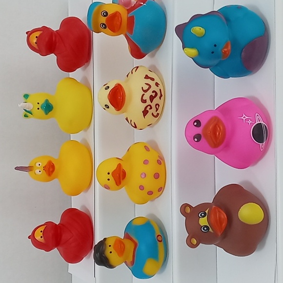 UNBRANDED RUBBER DUCK COLLECTION - Picture 2 of 8